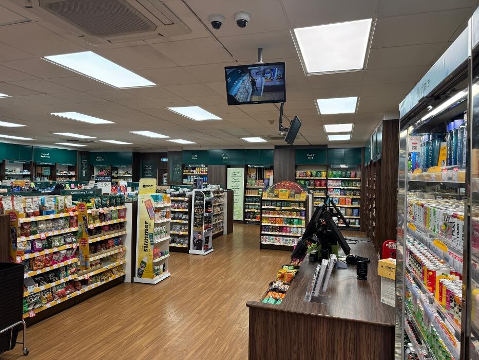 Images Holland & Barrett - Bedford Riverfield Tesco