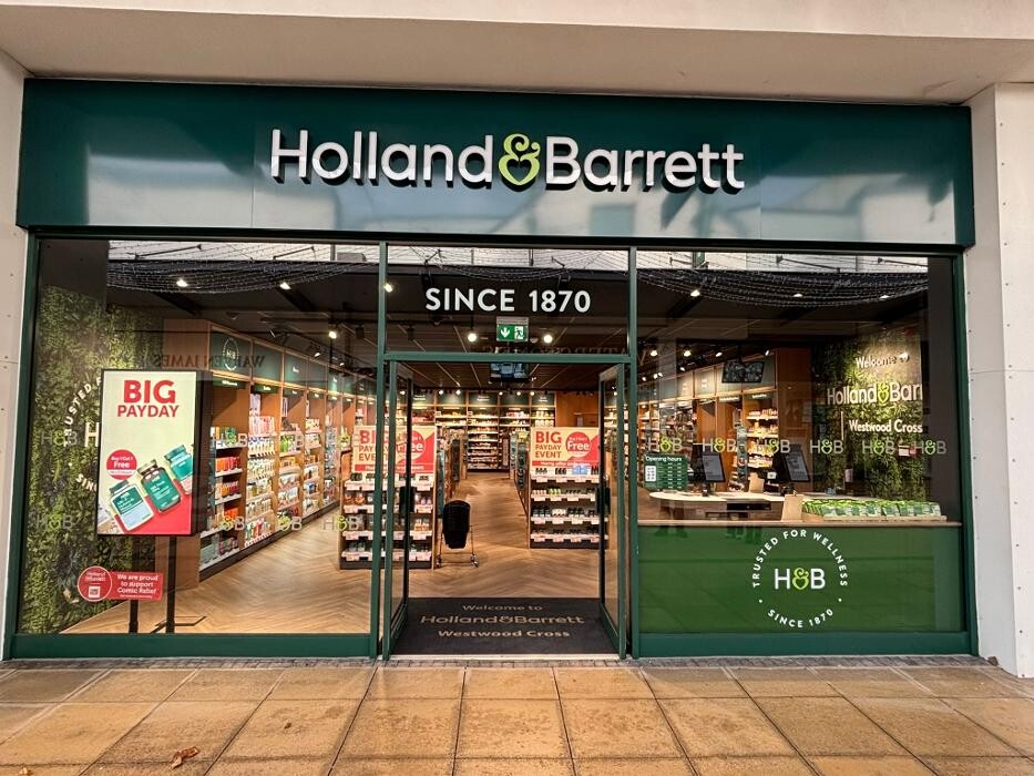 Images Holland & Barrett - Westwood Cross