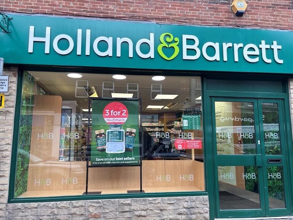 Images Holland & Barrett - Morpeth