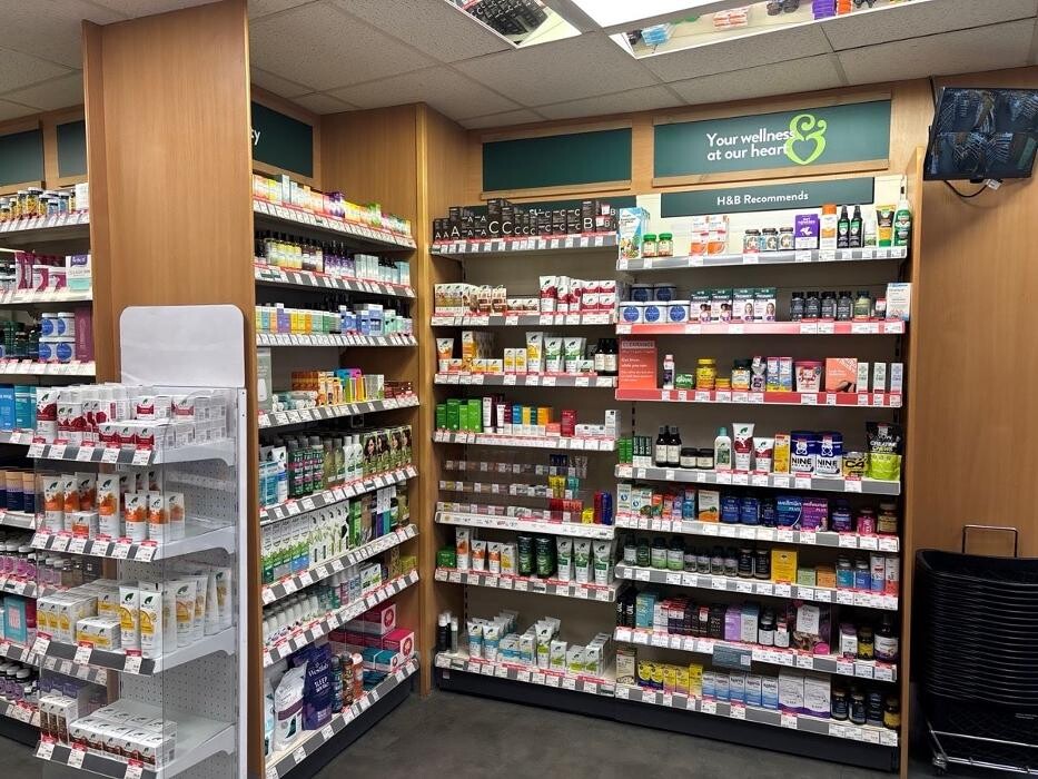 Images Holland & Barrett - Morpeth