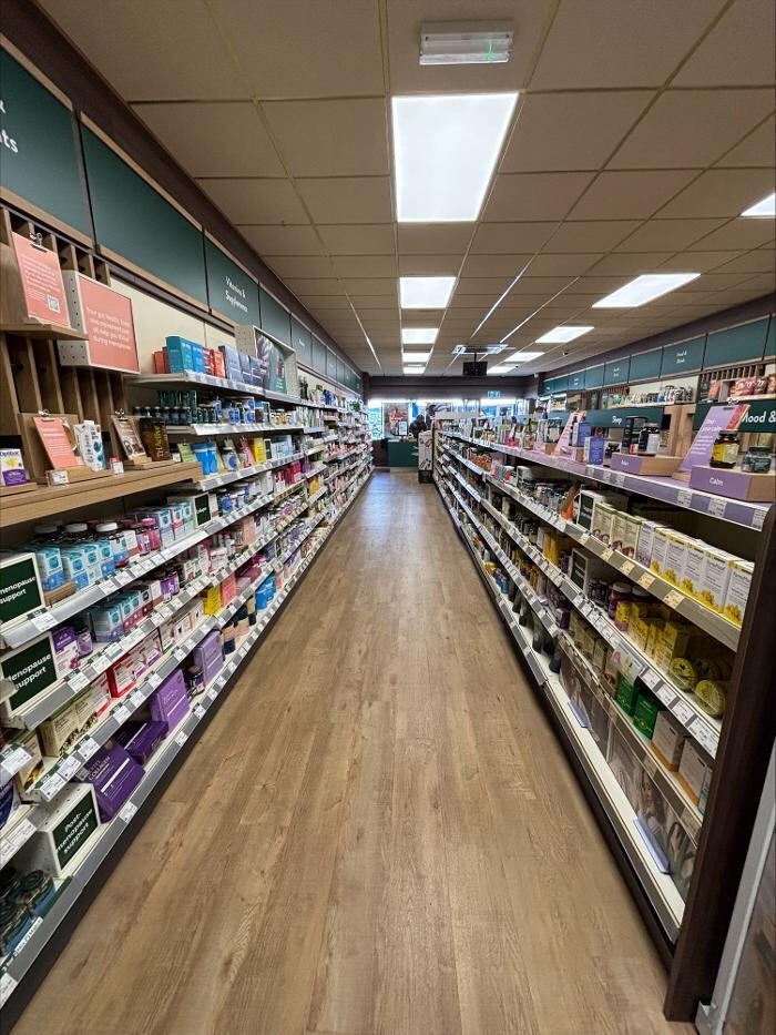 Images Holland & Barrett - Pontypridd