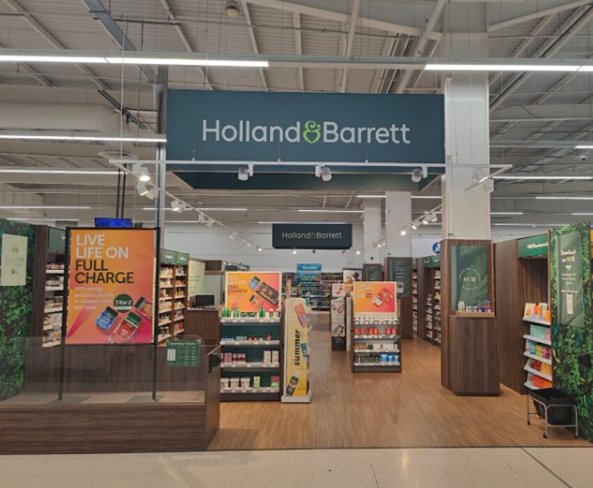 Images Holland & Barrett - Leicester Hamilton Tesco