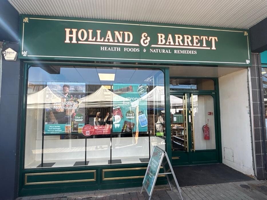 Images Holland & Barrett - Swanley