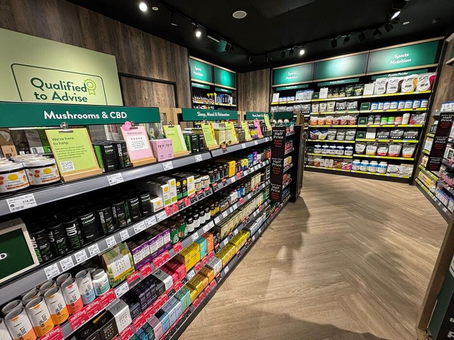 Images Holland & Barrett - Canary Wharf