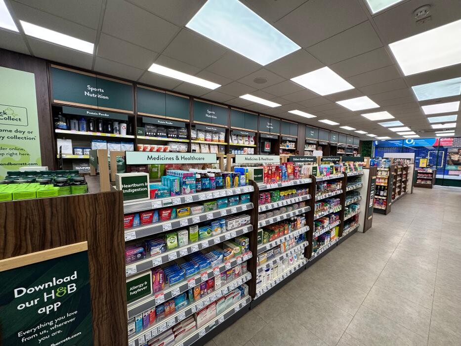 Images Holland & Barrett - Chesterfield