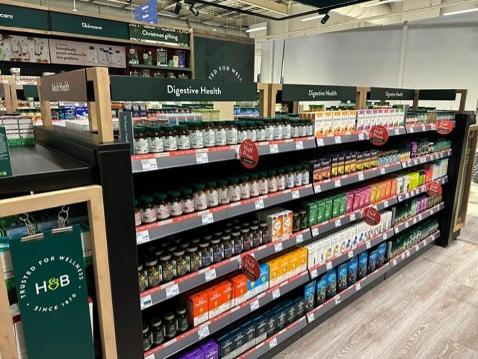 Images Holland & Barrett - Longton Tesco