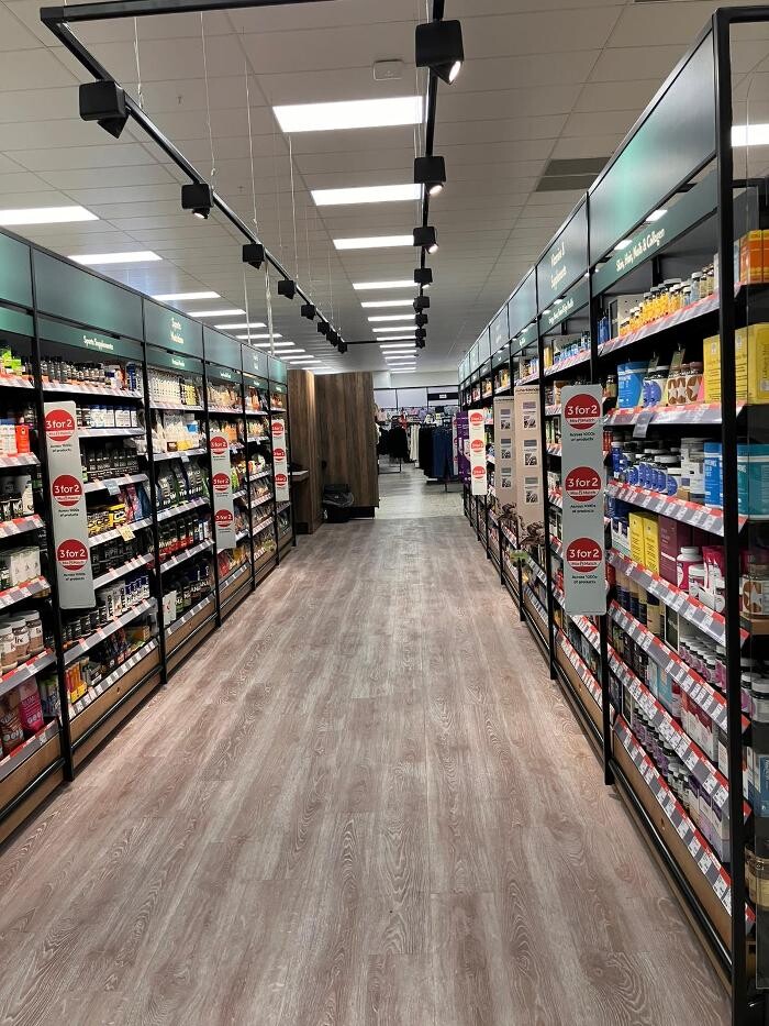 Images Holland & Barrett - Stevenage Tesco