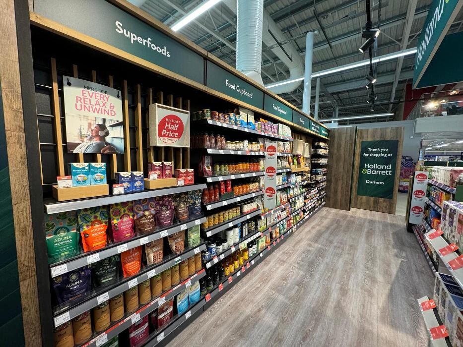 Images Holland & Barrett - Durham Tesco