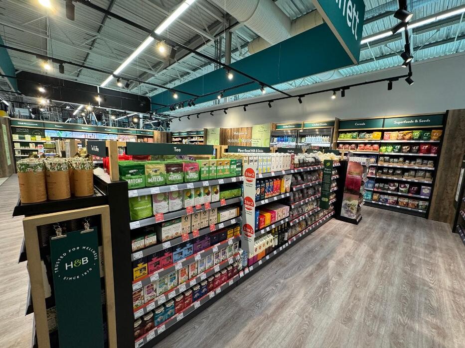 Images Holland & Barrett - Durham Tesco