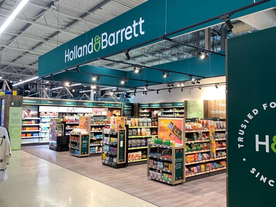 Images Holland & Barrett - Durham Tesco