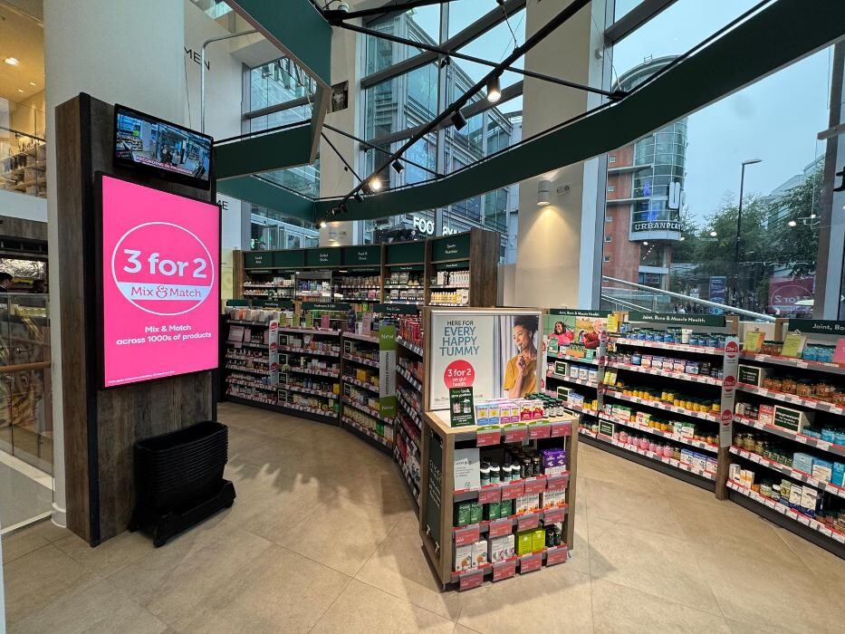 Images Holland & Barrett - Manchester Arndale Next