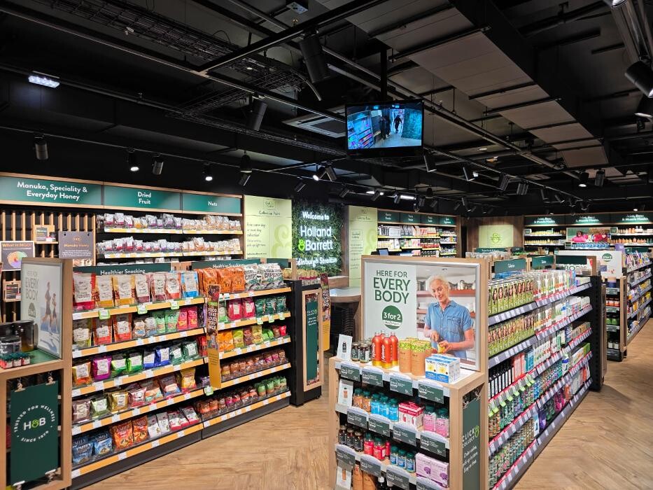 Images Holland & Barrett - Edinburgh Straiton Next