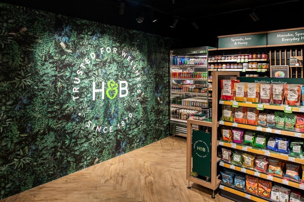 Images Holland & Barrett - Edinburgh Straiton Next