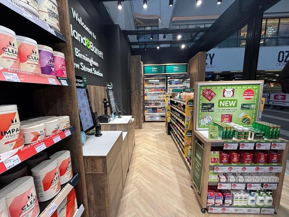 Images Holland & Barrett - Birmingham New Street