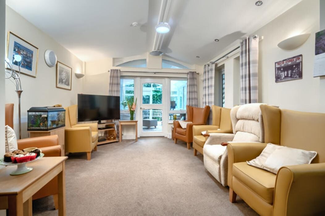 Images Abbeyfield House Bramhall