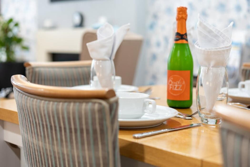 Images Abbeyfield, Hale Court