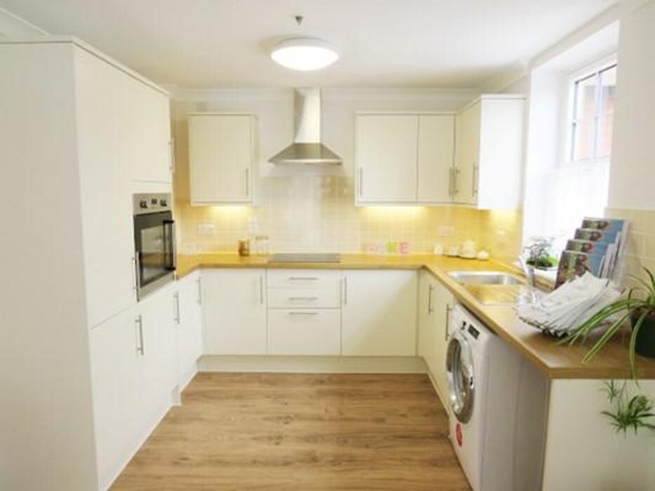 Images Abbeyfield, Hale Court