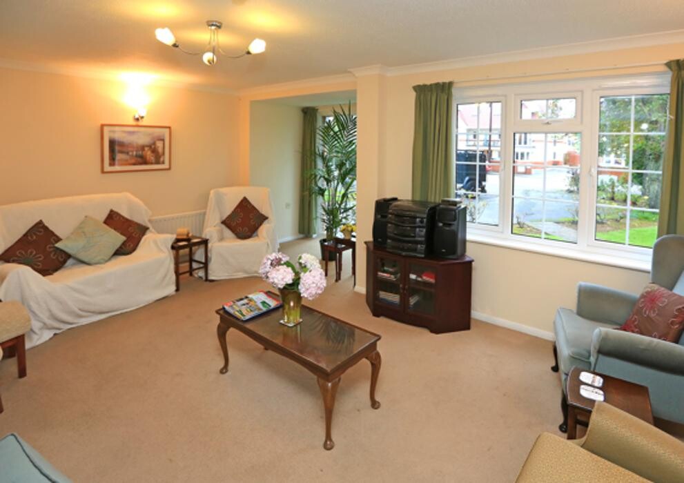 Images Abbeyfield, Poplar Lodge