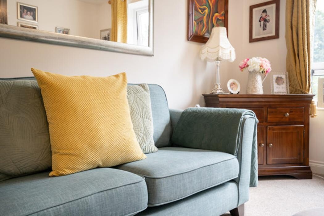 Images Abbeyfield, Hampton House