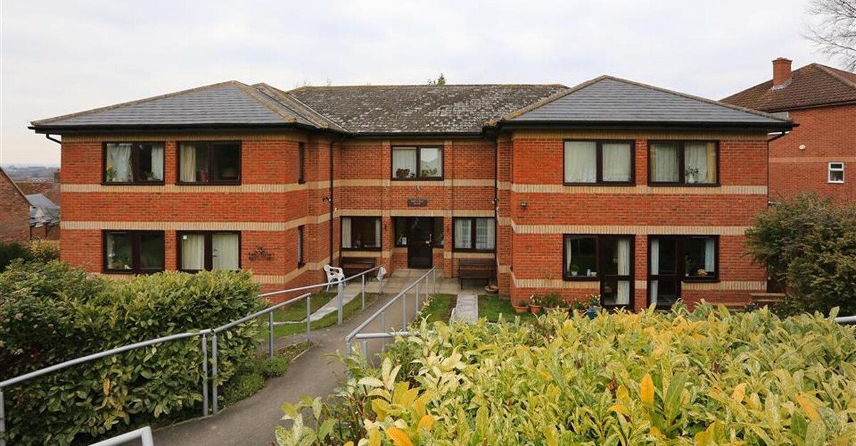 Images Abbeyfield House, Westbury