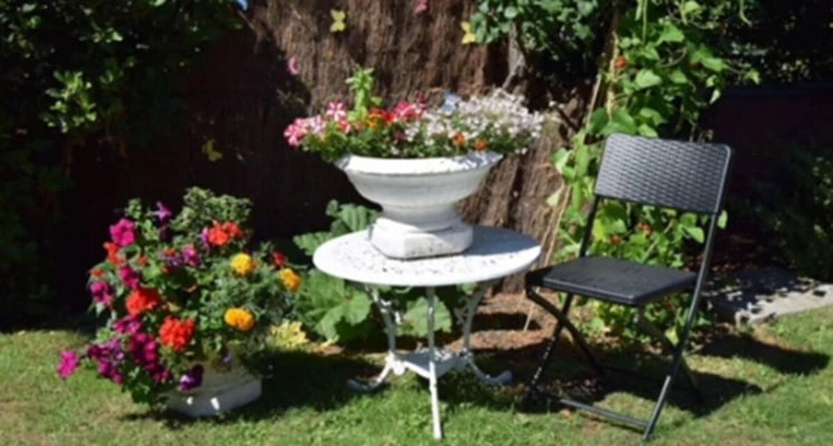 Images Abbeyfield House, Westbury