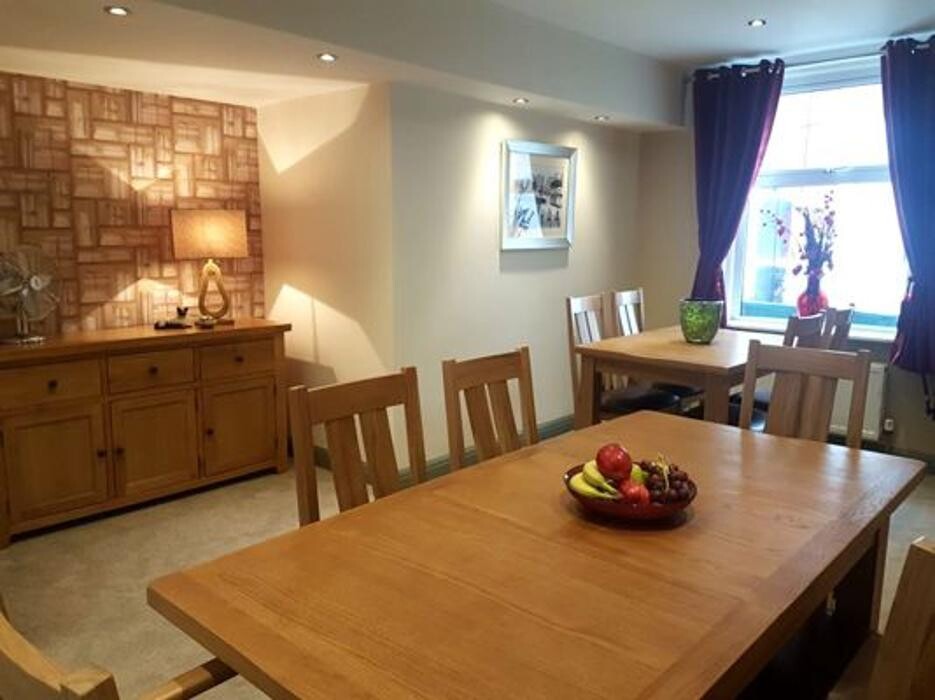 Images Abbeyfield, Harrowside House