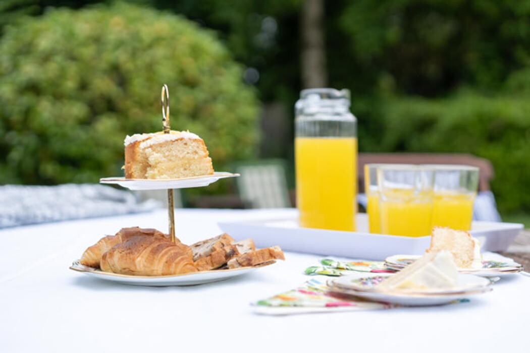 Images Abbeyfield, Middleton House