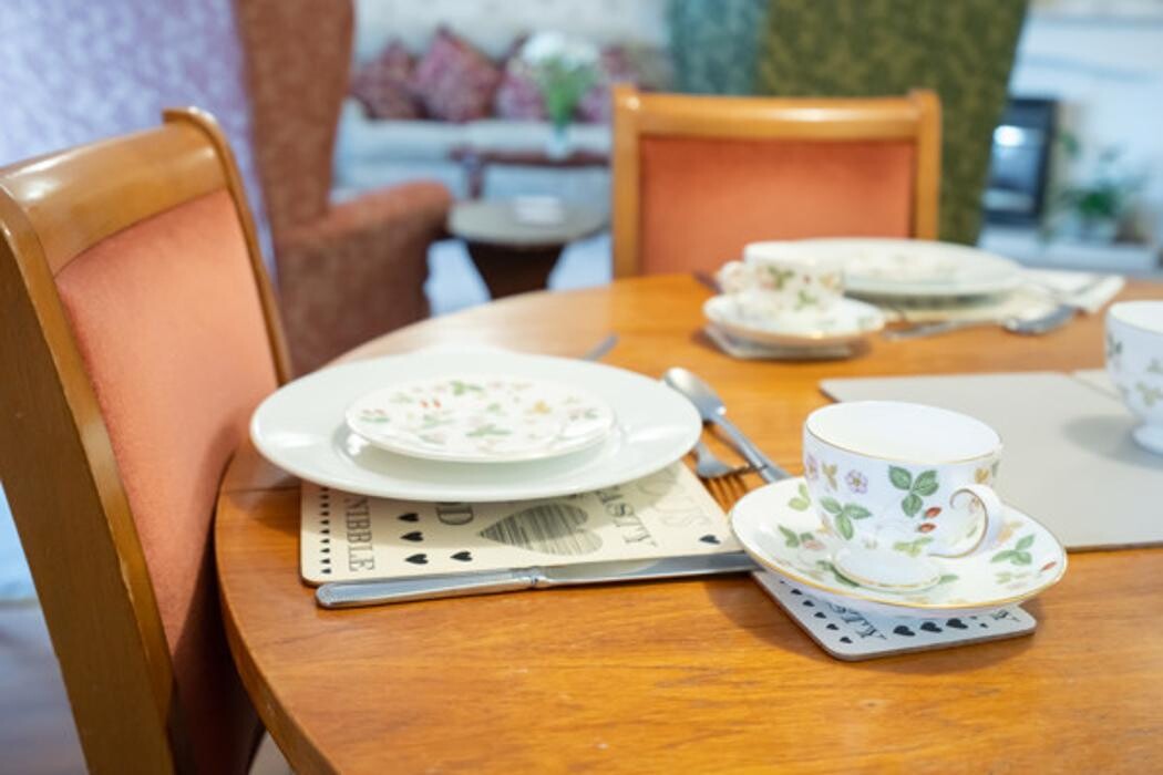 Images Abbeyfield, Loveday House