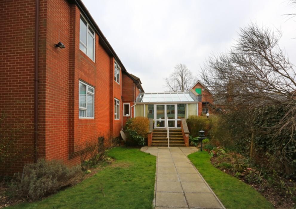 Images Abbeyfield, MacGregor House