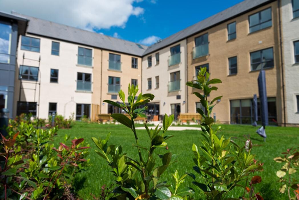 Images Abbeyfield, Burnham Court