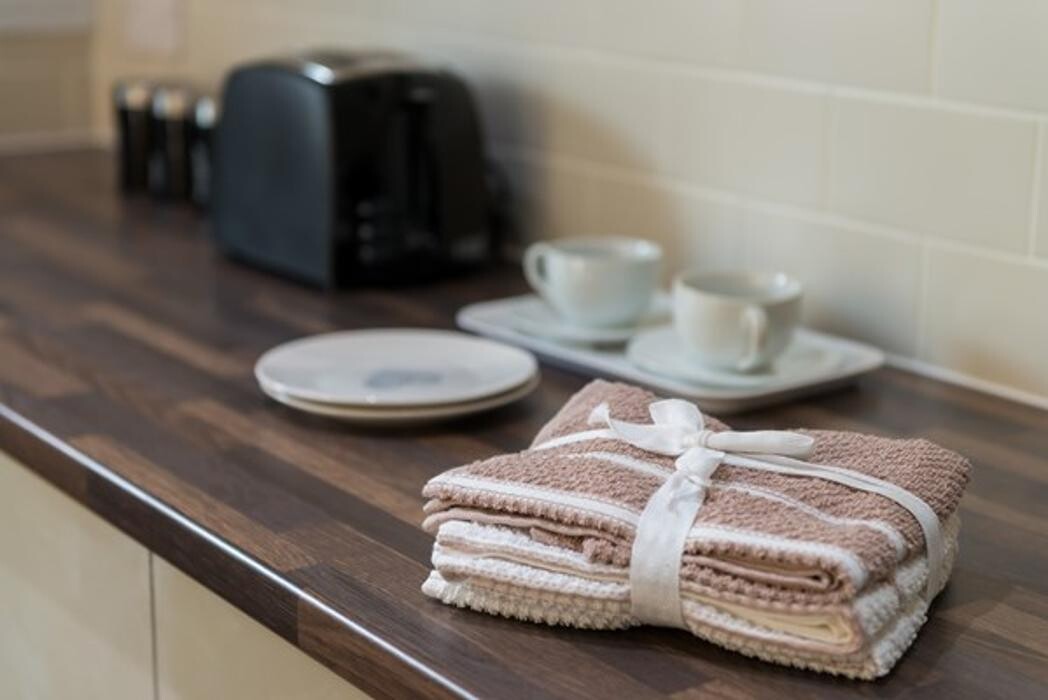 Images Abbeyfield, Burnham Court