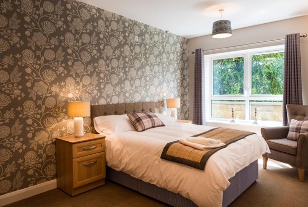 Images Abbeyfield, Burnham Court