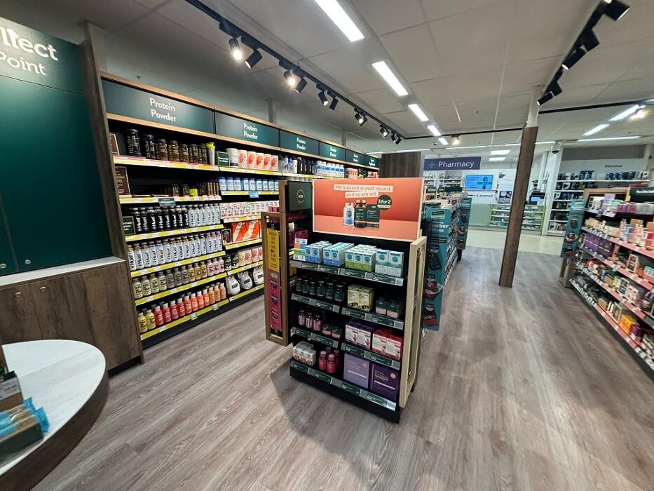 Images Holland & Barrett - Newton Aycliffe Tesco