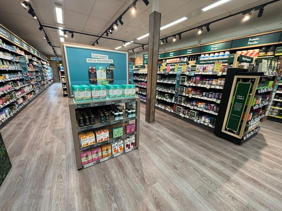 Images Holland & Barrett - Newton Aycliffe Tesco