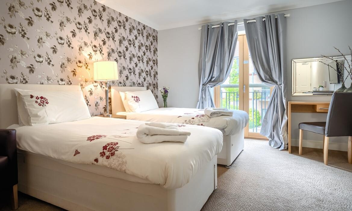 Images Abbeyfield, Girton Green