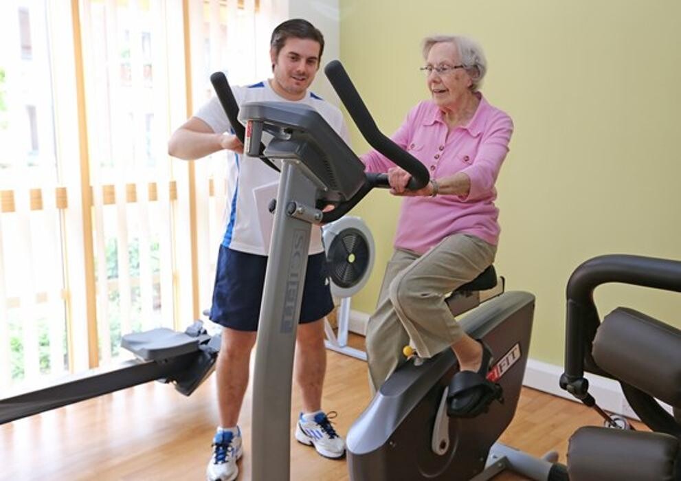 Images Abbeyfield, Girton Green