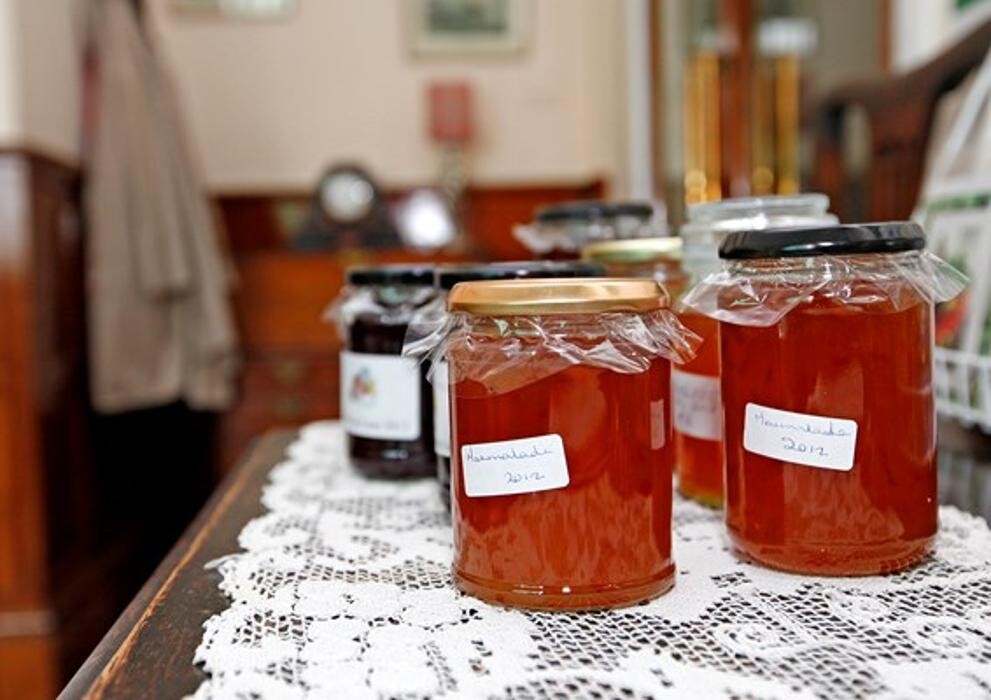 Images Abbeyfield, Privett Farm House