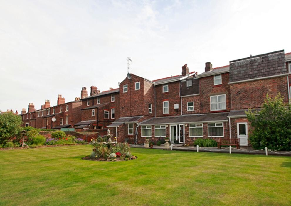 Images Abbeyfield, Marsh House