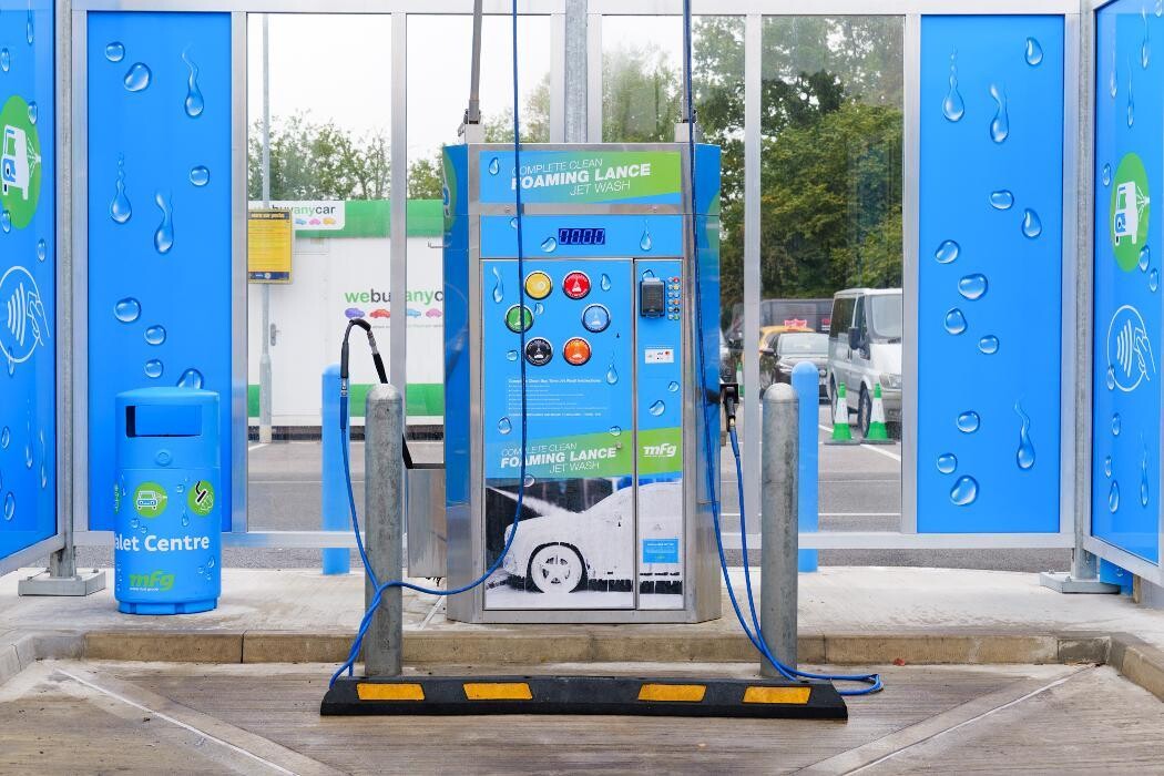 Images MFG Car Wash Centre