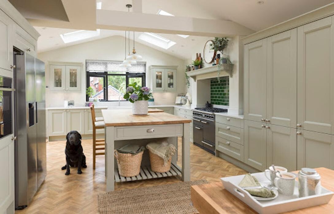 Images Mike Hughes Fitted Interiors