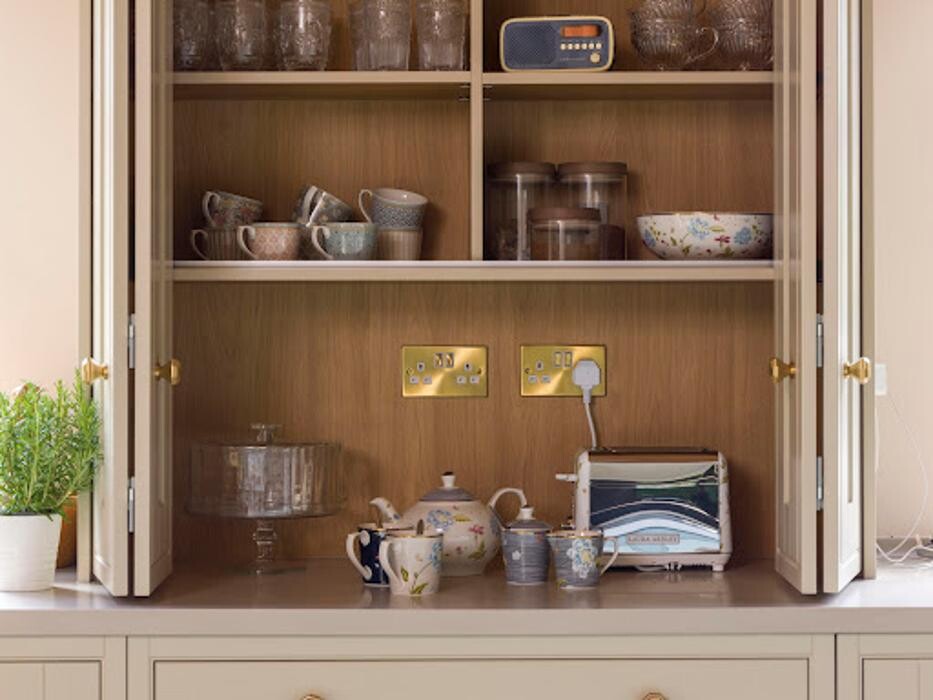 Images Mike Hughes Fitted Interiors