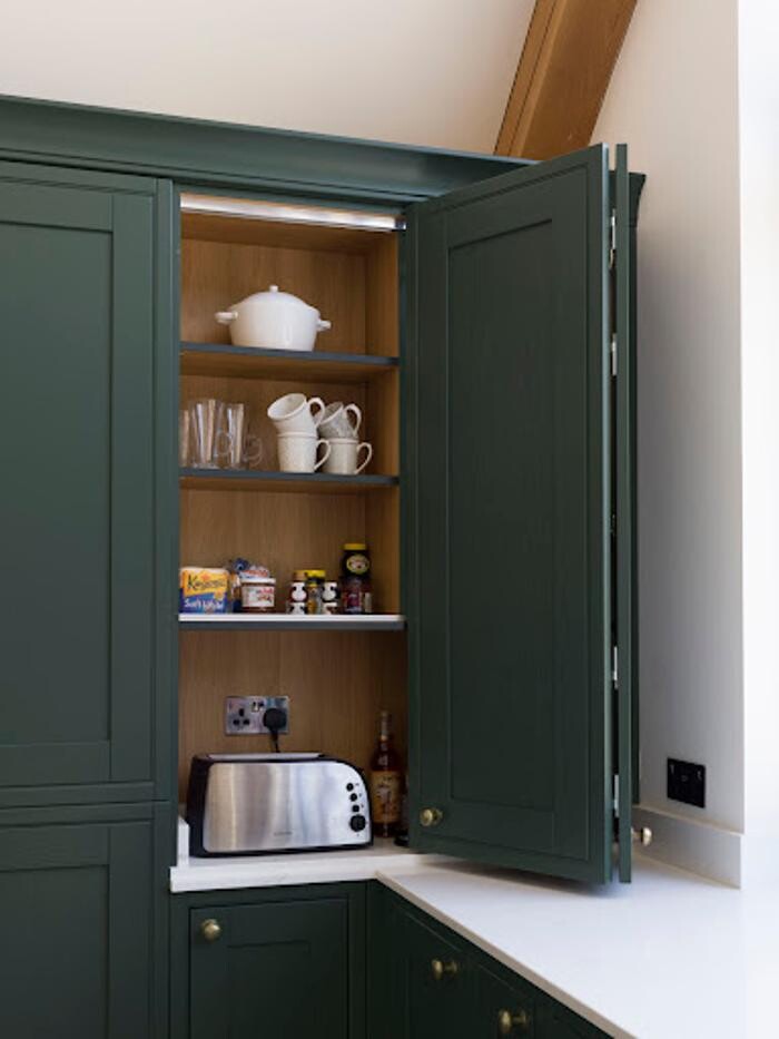 Images Mike Hughes Fitted Interiors