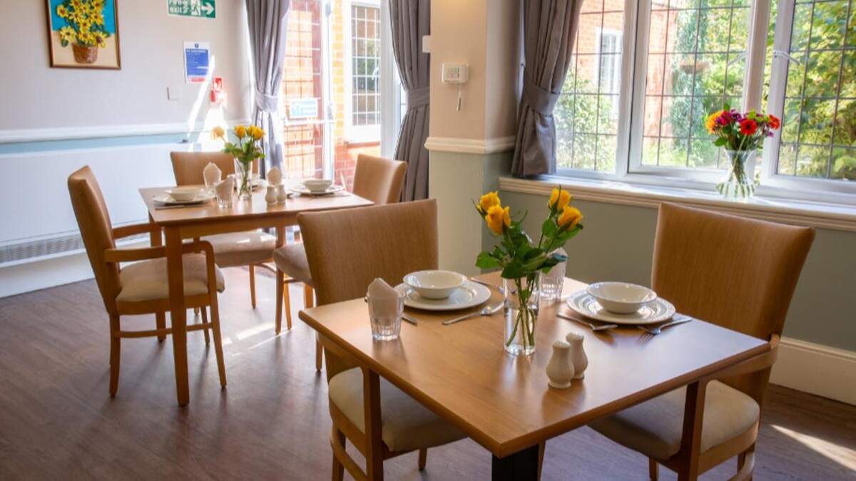 Images Kilfillan House Care Home - Bupa