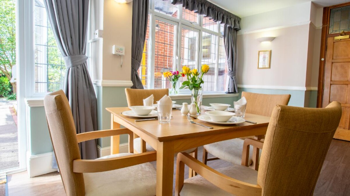 Images Kilfillan House Care Home - Bupa
