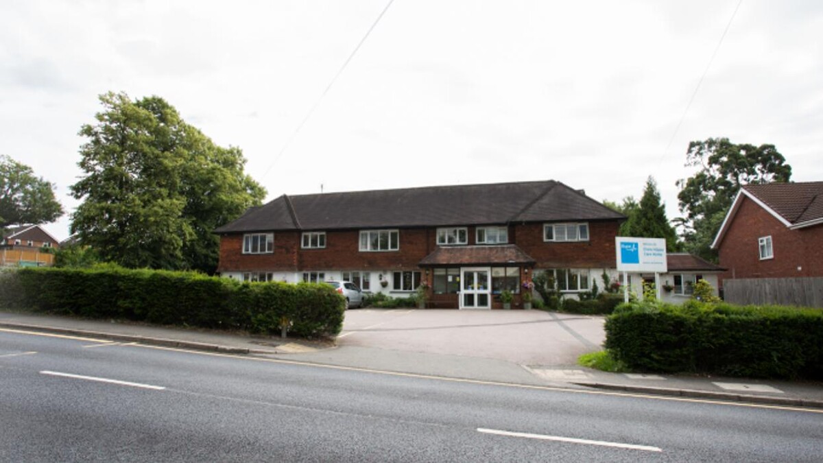 Images Clare House Care Home - Bupa