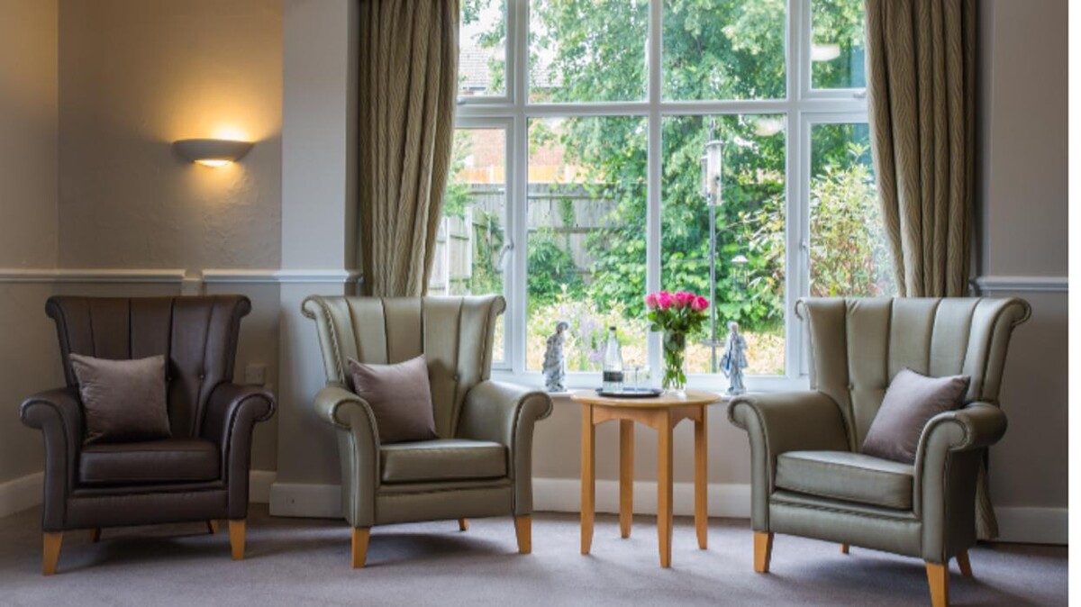 Images Clare House Care Home - Bupa