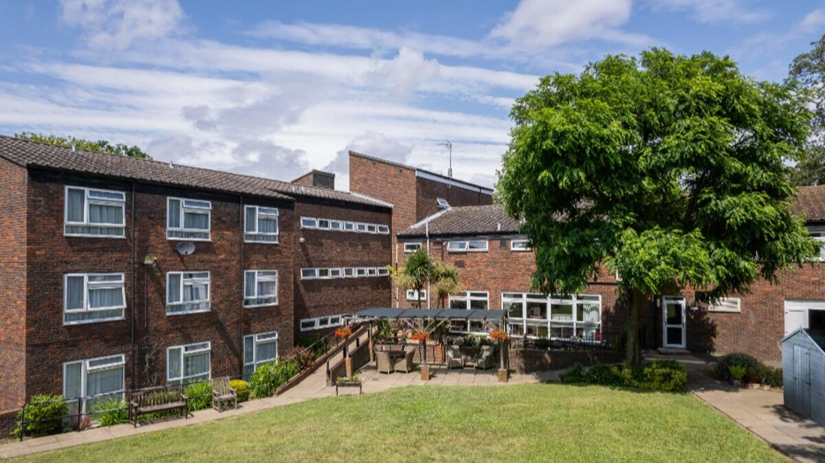 Images Elmstead Care Home - Bupa