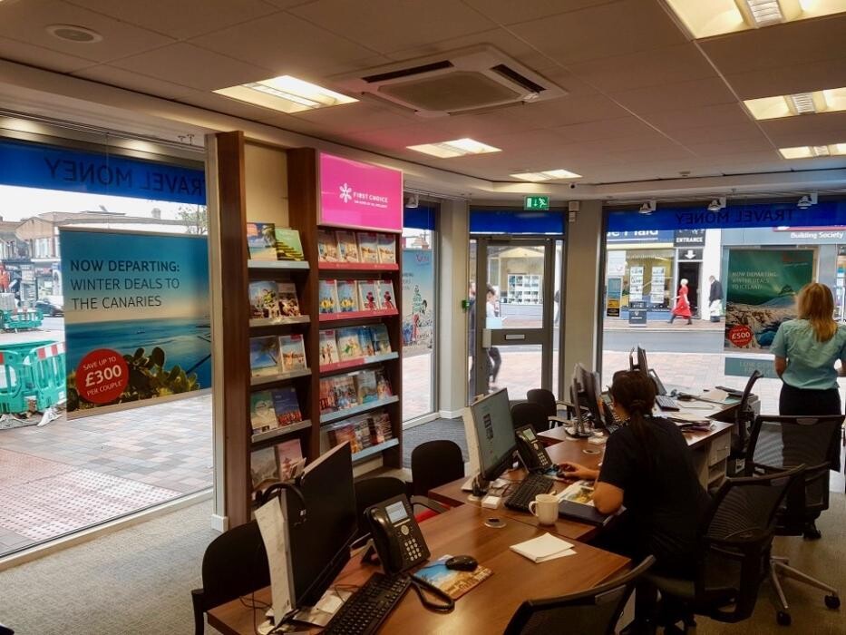 Images TUI Holiday Store