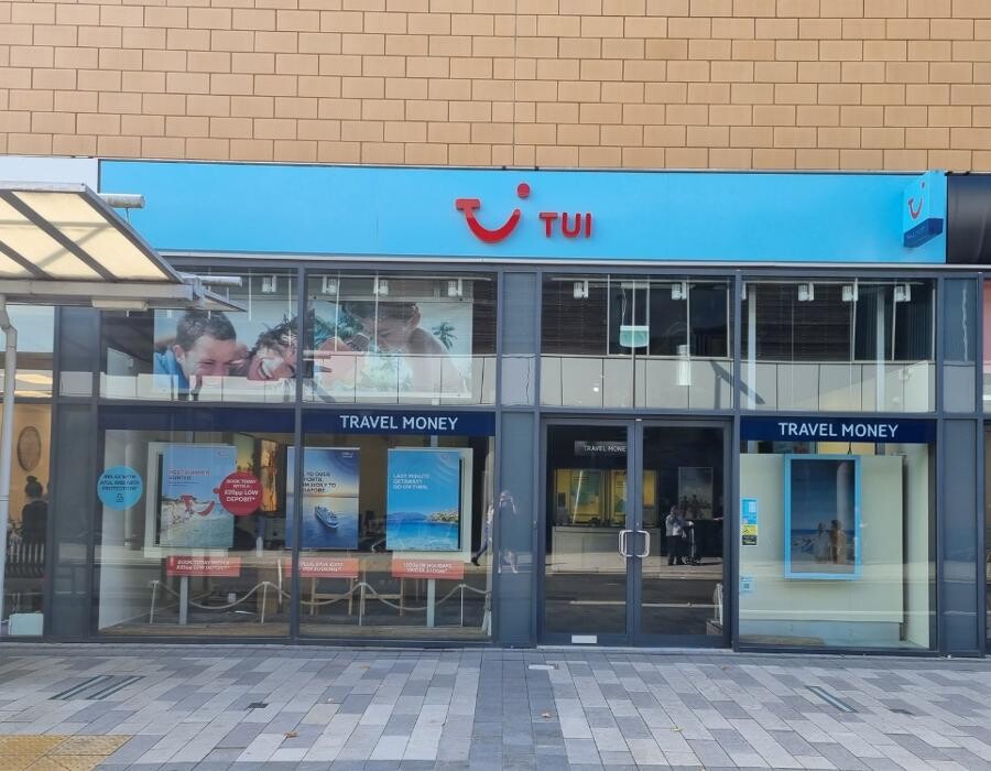 Images TUI Holiday Store