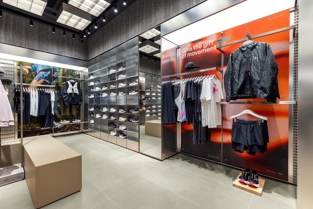 Images On Store Hong Kong Pacific Place